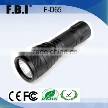 High end ip 68 good looking diving led flashlight for professional divers