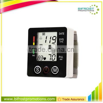 Automatic electric free blood pressure monitor