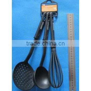 115044 NYLON KITCHEN TOOLS