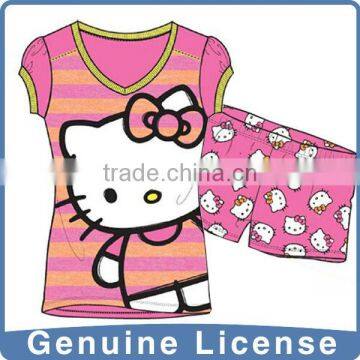 Girl V collar HelloKitty pajamas