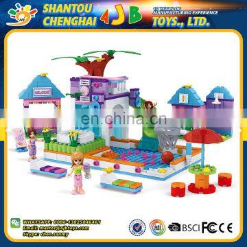 China hot products 302PCS modern design plastic building holiday village blocks toy for kids