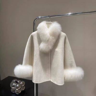 Precious Small Cape Double-sided Cashmere Coat for Women in Autumn and Winter Small Wool Rich Woman Fox Fur Collar Coat Short photo-3