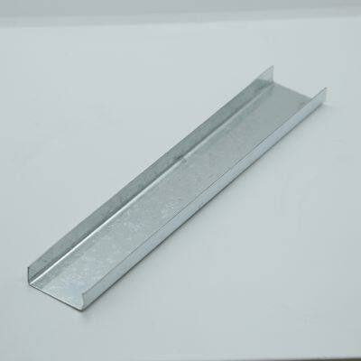Perfil de acero galvanizado ligero para techo, perno U y canal de enrejado para particiones de yeso seco