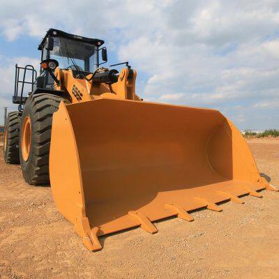 China Earth Moving Machinery 6 Ton 660D Loader for SEM