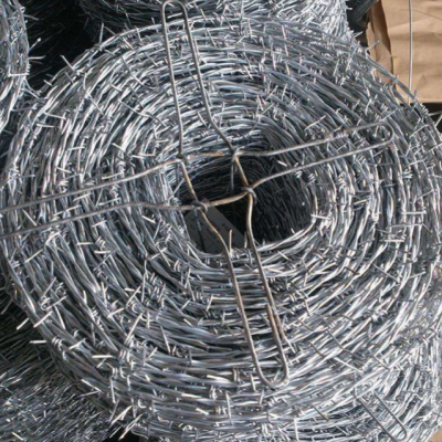 Construction and Railway Application Barbed Wire Roll Price