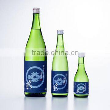 Reliable and Delicious sake Premium Japanese SAKE Junmai with it creates the impression made in Japan