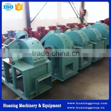 High-quality 0.5-1t/h Capacity Wood Sawdust Log Making Machine