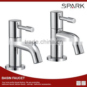 Hot sell bathroom dual hold and dual handle basin brass faucet UKA-103