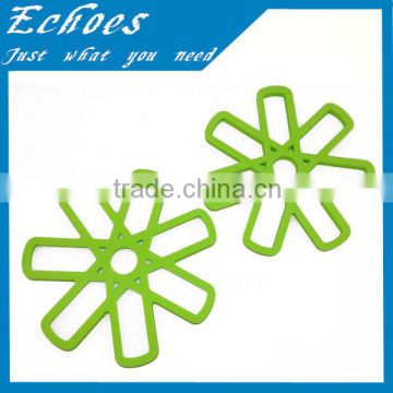 Silicone pot trivet