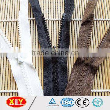 hot sale ykk quality autolock slider plastic zipper , garments zipper
