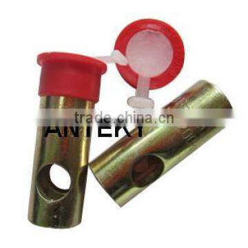 Precast fixing and lifting socket