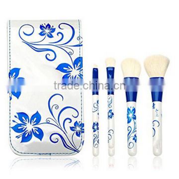 4pcs Protable Heat Tranfer Printing Multicolor Cosmetic Brush Gift Beauty Brush Set With Pouch