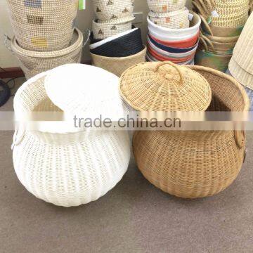 New Design!!!Eco-friendly laundry rattan basket with lid from Vietnam