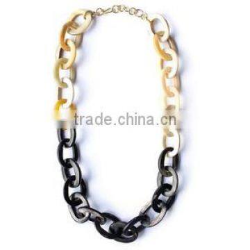 Hot selling handicraft nice mixed two color buffalo horn necklace jewelry