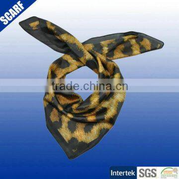 Sexy lady leopard pattern squard scarf foulard