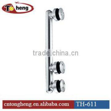 Sliding door roller