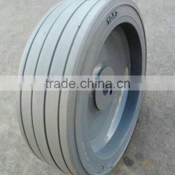 Aerial Work Maintenance Lifting Machinery and Equipment Vehicles Tyre With Heavy Load photo-4