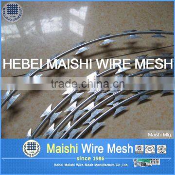 Coiled Razor Sharp Barbed Wire for Fencing Avaliable in 450mm-1000mm photo-3