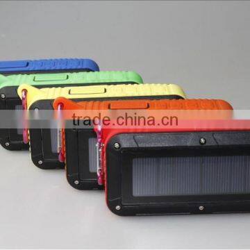 Factory Direct Outdoor Hook Style Waterproof Solar Recharheable Wireless Bluetooth Speaker photo-2
