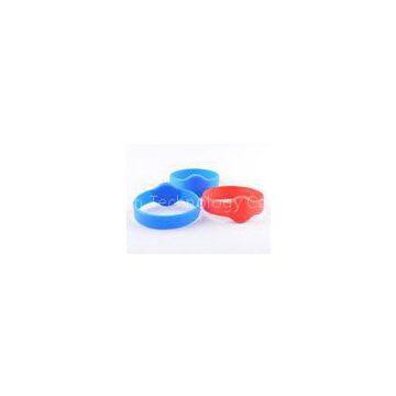 860  960MHz Rfid Wrist Band Complaints With EPC C1G2 Standard (RC9005-1)
