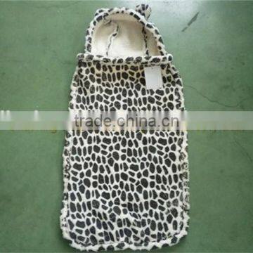 printed black and white leopard print Coral Fleece leopard print children hooded Blanket