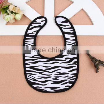 Doule Layer Design Cartoon Printed Hot Sale Baby Bibs Waterproof photo-5