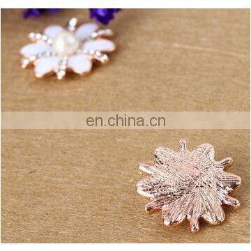 Snowflake Pearl Crystal Rhinestones Christmas Decoration Applique Strass Para Artesanato Buckle Button Hair Bag Shoe Accessories photo-4