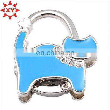 Various style promotional travel bag hanger