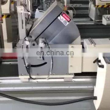 Double head CNC Saw for cutting aluminum extrusions