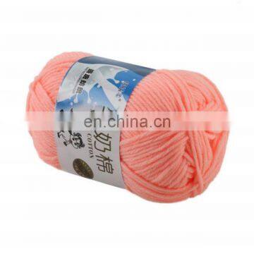 Бесплатные образцы ручной вязки оптом. Вязание с персиком 100% 16s 32s расчёсанный детский молочный хлопок, антипиллинговый крючковый акриловый прядь из Индии photo-2