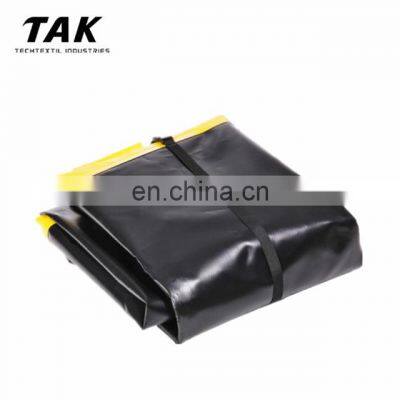 China Manufacture Industry Standard Collapsible L-Bracket PVC Oil Spill Containment Berms 3' x 5' x 12\ photo-5