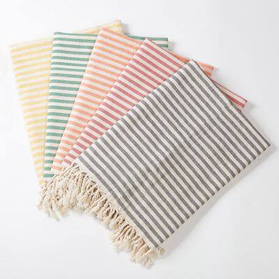 Striped Türkiye tassel beach towel