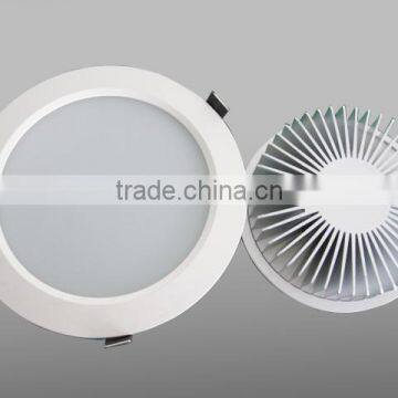 50000H 75V-260V 80-100Lm/W 2700K-7000K IP60 9W LED Ceiling Down Light Round