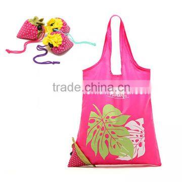 2015 flexible easy to carry reusable foldable strawberry shopping bag