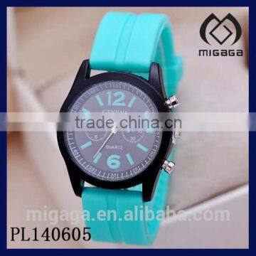 many colors available silicone band plastic watch chronograph