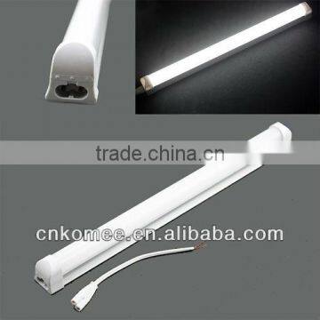 High Quality CE/TUV/ROSH/UL Approval 8T 1200mm led tube light