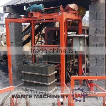QT4-24 High Profit Concrete Blocks Making Machine Business