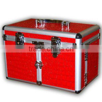 Red cosmetic/jewelry train aluminum case (ZYD-430)