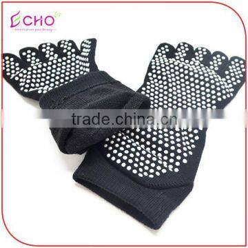 Multi-color Anti-slip Fitness Yoga Pilates Socks photo-4