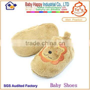 Wholesale warm plush baby shoe