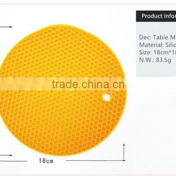 Heat Insulation Anti-skidding Silicone Table Mat