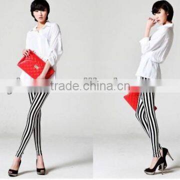 Ladies Leggings Sex Photo 2014 , Black And White Stripe Leggings