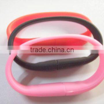 2016 Wholesale Soft Fashion 4GB Silicone Usb Bracelet photo-5