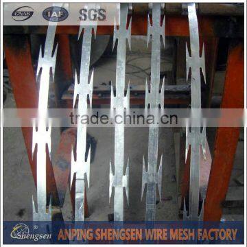 low price concertina razor barbed wire with pallet