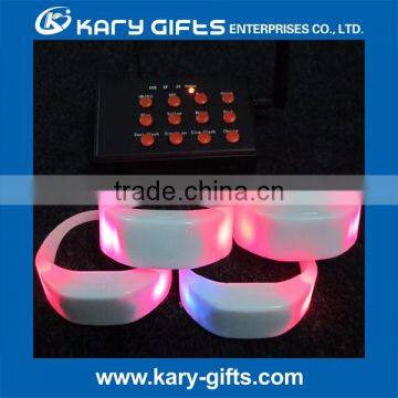 1,000 Meters Led Bracelet Silicone With Remote Control Blinking Led Bracelet photo-4