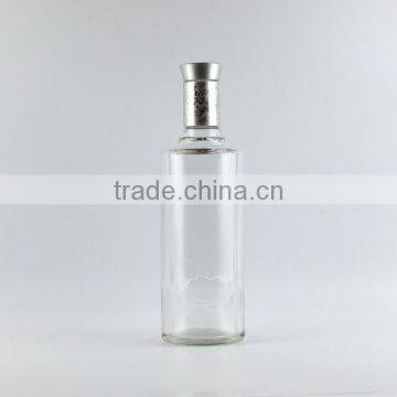 Clear empty alocohol glass bottle with aluminium cap 700ml