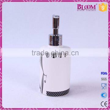 White 4 Pcs Ceramic Hotel Bathroom Accessories Set photo-2