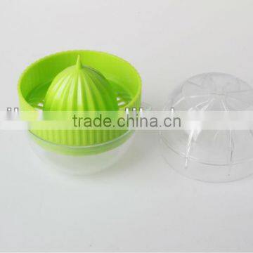 Plastic Lemon Hand Squeezer photo-2