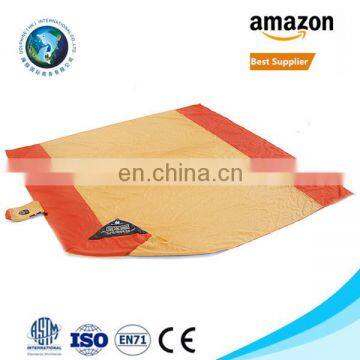 Orange Color Hiking Compact Outdoor Waterproof Picnic Blanket Mat With LOGO 10X9ft Cheap Nylon Beach Blanket Parachute