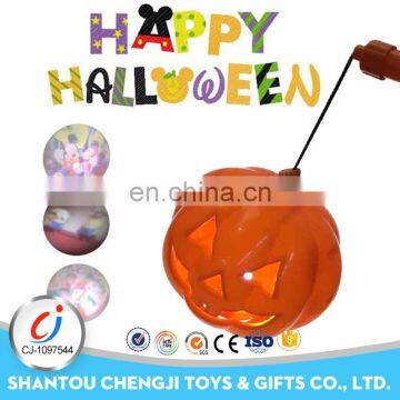 Best Halloween kids gift plastic lantern pumpkin decorations with projection